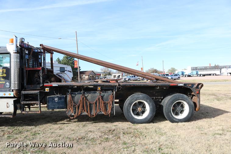 image for item DD0007 1988 Kenworth LW900 flatbed truck