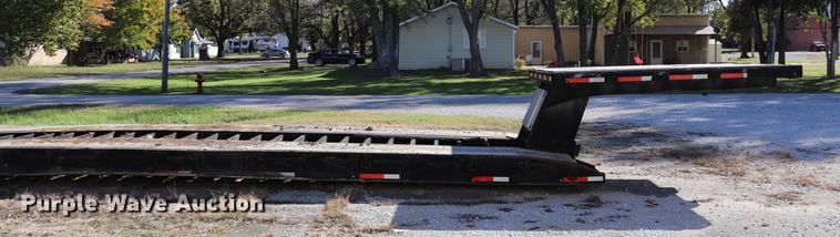 image for item ED9646 1996 Transcraft lowboy equipment trailer