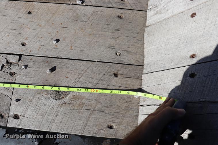 image for item ED9646 1996 Transcraft lowboy equipment trailer