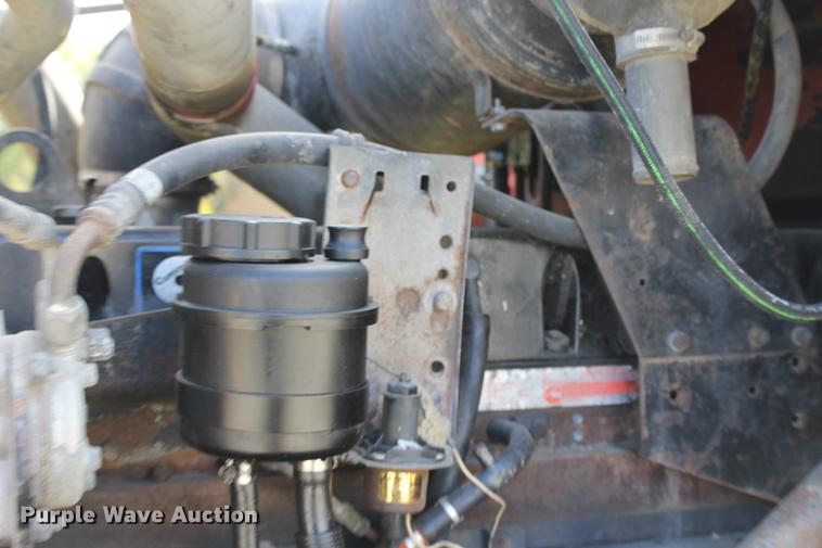 image for item ED9674 1992 Peterbilt 378 semi truck