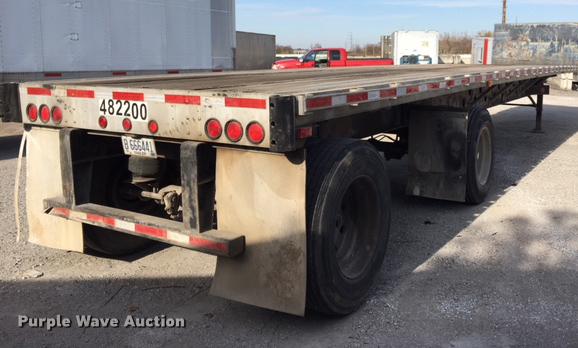 image for item G1646 1997 Transcraft flatbed trailer