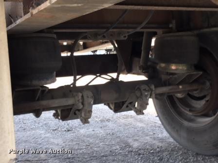 image for item G1646 1997 Transcraft flatbed trailer