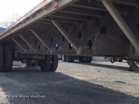 image for item G1646 1997 Transcraft flatbed trailer