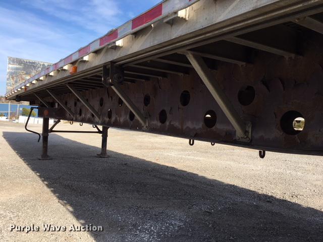 image for item G1646 1997 Transcraft flatbed trailer