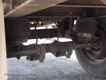 image for item G1646 1997 Transcraft flatbed trailer