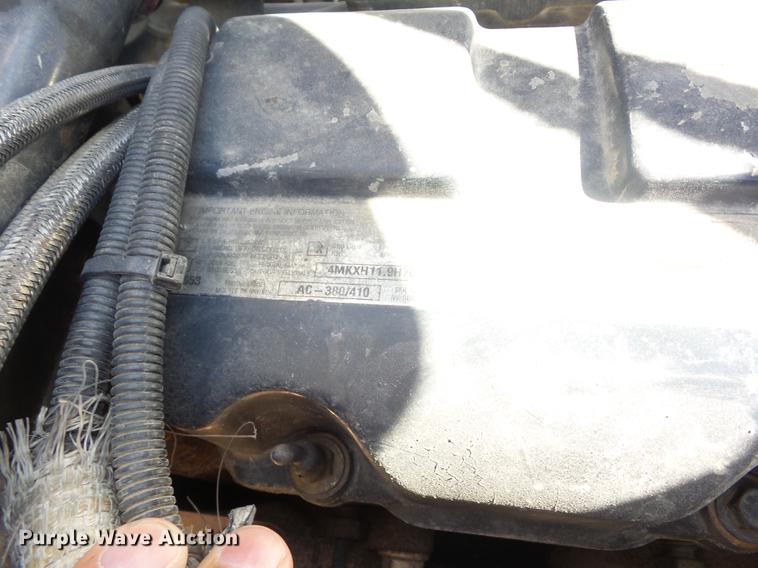 image for item K6318 2005 Mack CXN 613 Vision semi truck