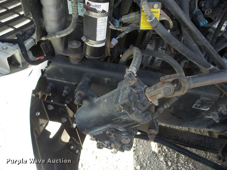 image for item K6318 2005 Mack CXN 613 Vision semi truck