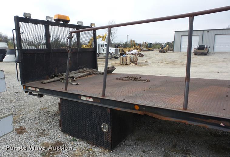 image for item AY9653 Flatbed