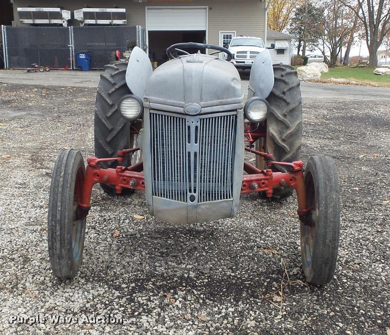 image for item CC9667 1941 Ford 9N tractor