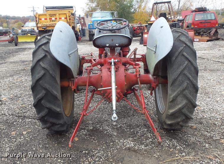 image for item CC9667 1941 Ford 9N tractor