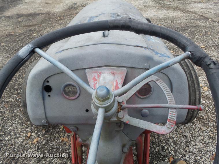 image for item CC9667 1941 Ford 9N tractor