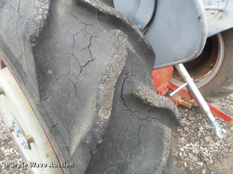 image for item CC9667 1941 Ford 9N tractor