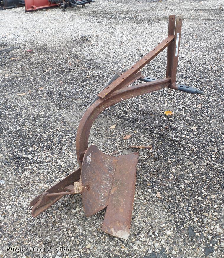 image for item CC9674 One row cultivator