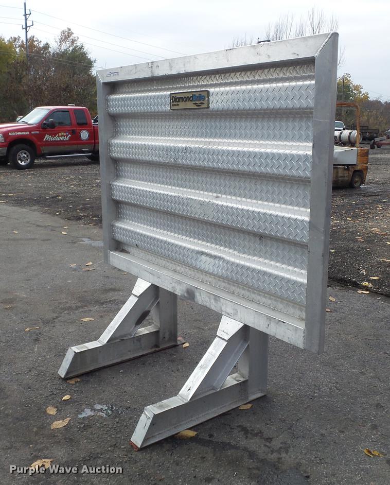 image for item CC9677 DeeZee headache rack