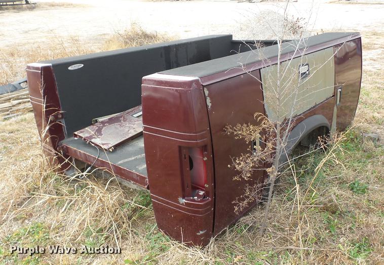 image for item D2119 Stahl service bed