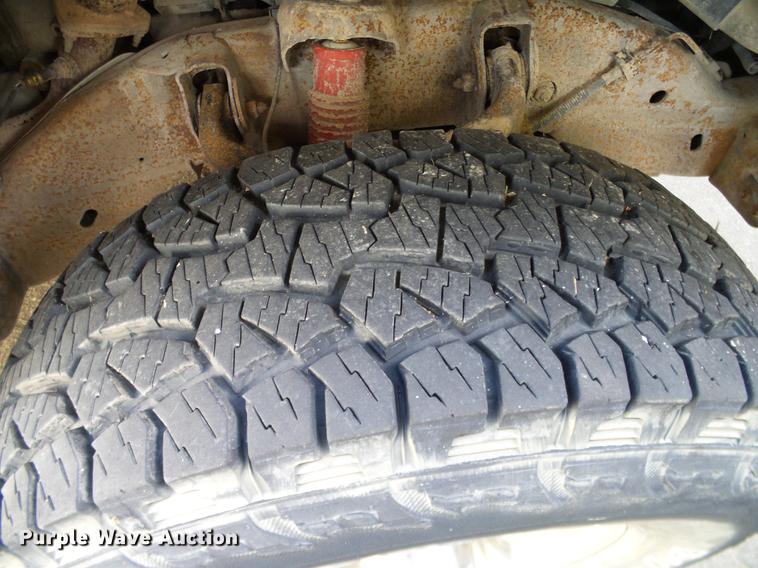 image for item DA6959 2001 Chevrolet Silverado 2500HD Crew Cab pickup truck