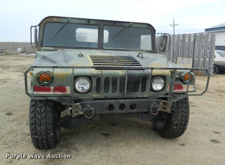 image for item DB1165 1990 Am General M998 Humvee pickup truck