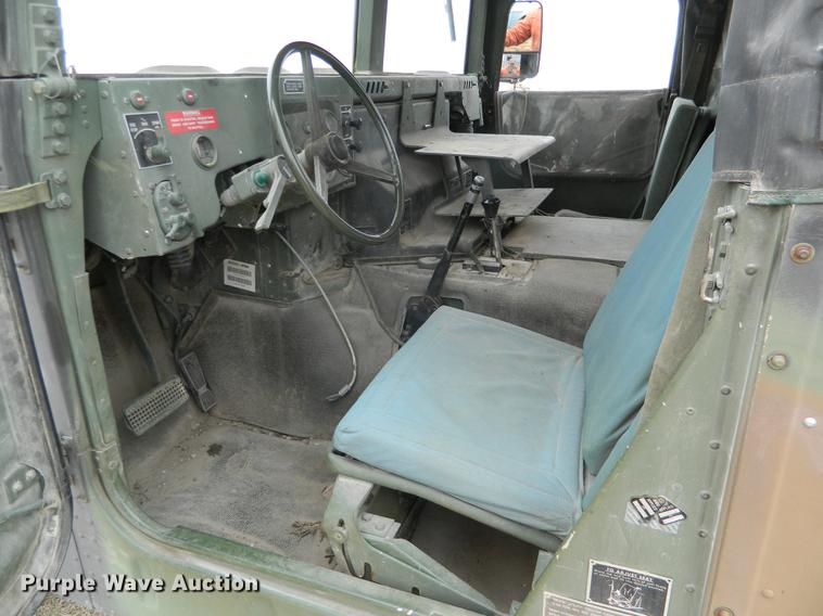 image for item DB1165 1990 Am General M998 Humvee pickup truck