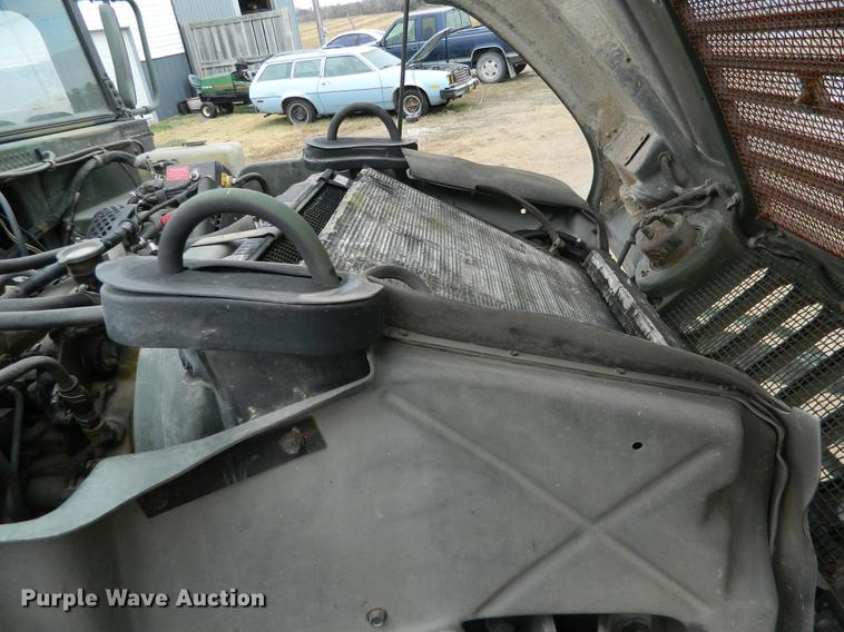 image for item DB1165 1990 Am General M998 Humvee pickup truck