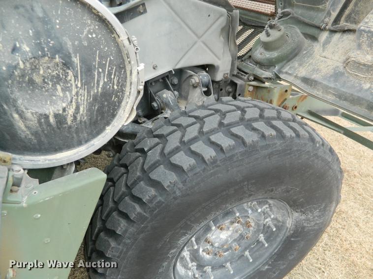 image for item DB1165 1990 Am General M998 Humvee pickup truck