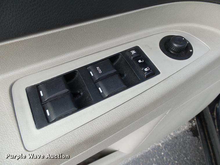 image for item DB5025 2007 Chrysler 300 Touring limousine