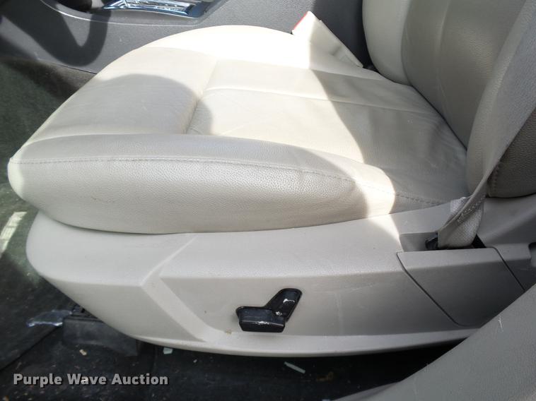 image for item DB5025 2007 Chrysler 300 Touring limousine