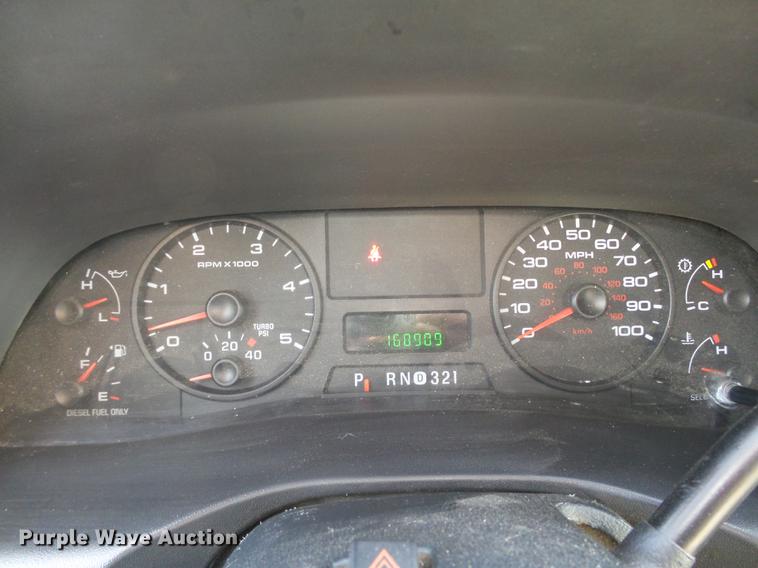 image for item DB5026 2006 Ford F250 Super Duty XLT Crew Cab pickup truck