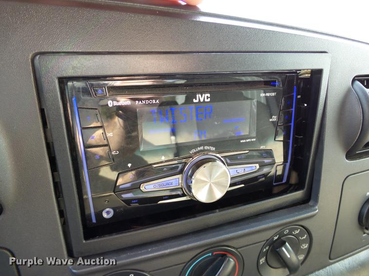 image for item DB5026 2006 Ford F250 Super Duty XLT Crew Cab pickup truck