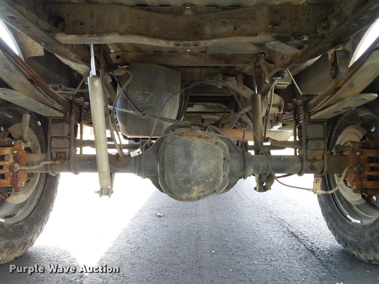 image for item DB5026 2006 Ford F250 Super Duty XLT Crew Cab pickup truck