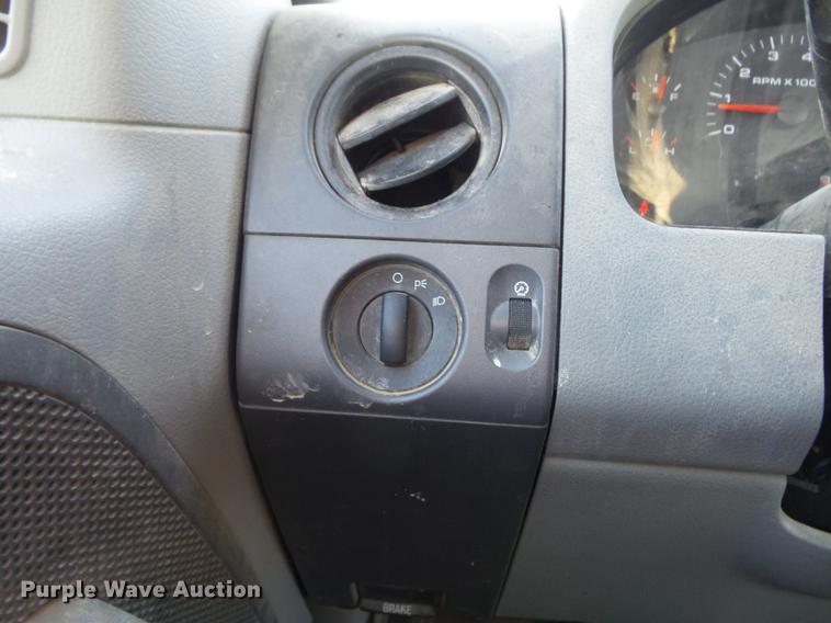 image for item DB6321 2008 Ford F150 XL SuperCrew pickup truck