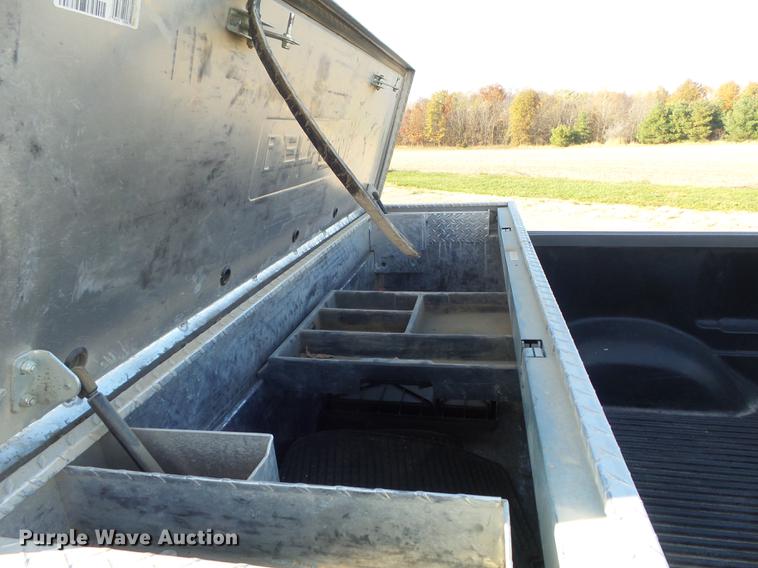 image for item DB6322 2011 Ford F150 XLT SuperCab pickup truck