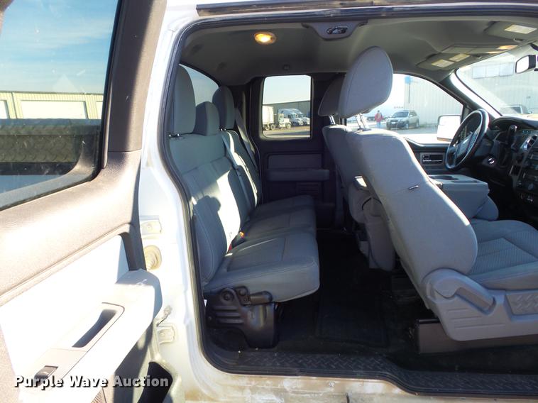 image for item DB6322 2011 Ford F150 XLT SuperCab pickup truck