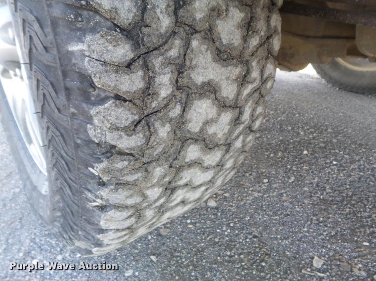 image for item DB6322 2011 Ford F150 XLT SuperCab pickup truck