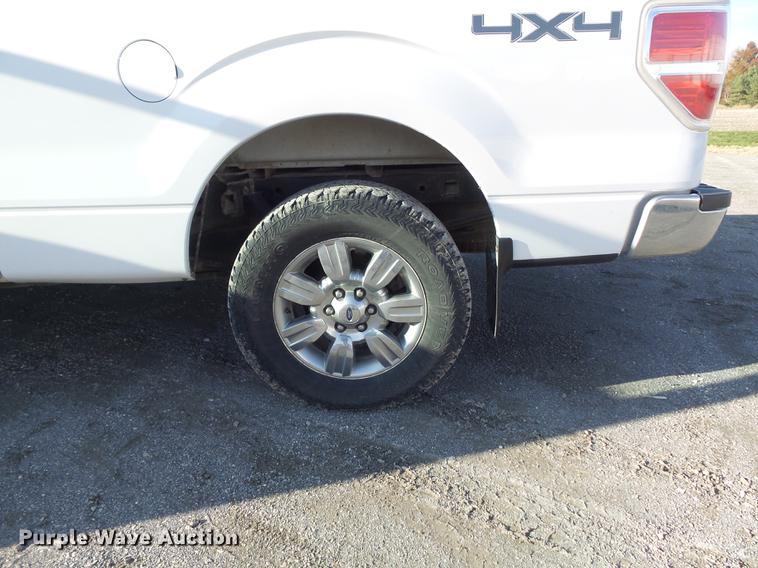 image for item DB6322 2011 Ford F150 XLT SuperCab pickup truck