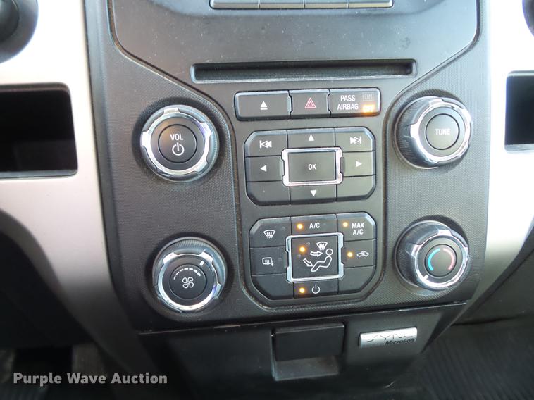 image for item DB6323 2013 Ford F150 XLT SuperCab pickup truck