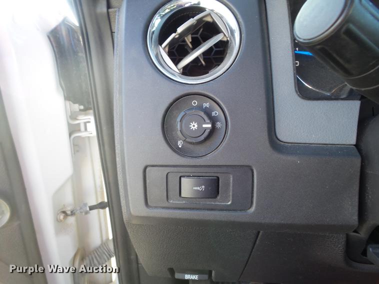 image for item DB6323 2013 Ford F150 XLT SuperCab pickup truck