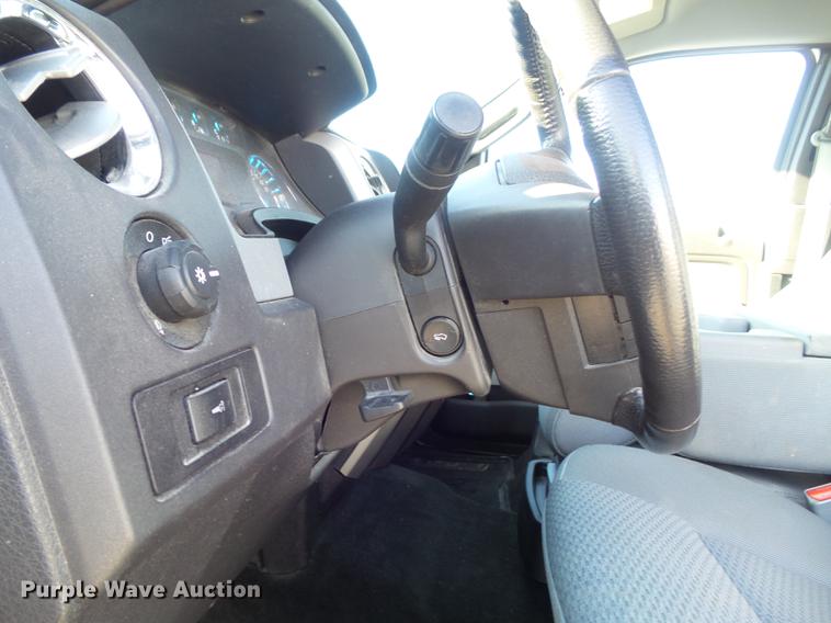 image for item DB6323 2013 Ford F150 XLT SuperCab pickup truck