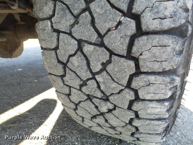 image for item DB6323 2013 Ford F150 XLT SuperCab pickup truck