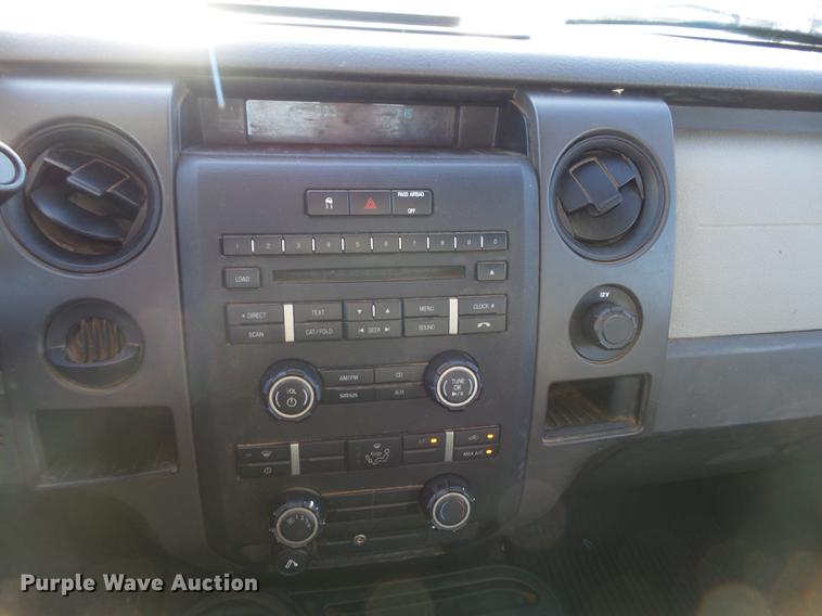 image for item DB6325 2010 Ford F150 XL SuperCab pickup truck