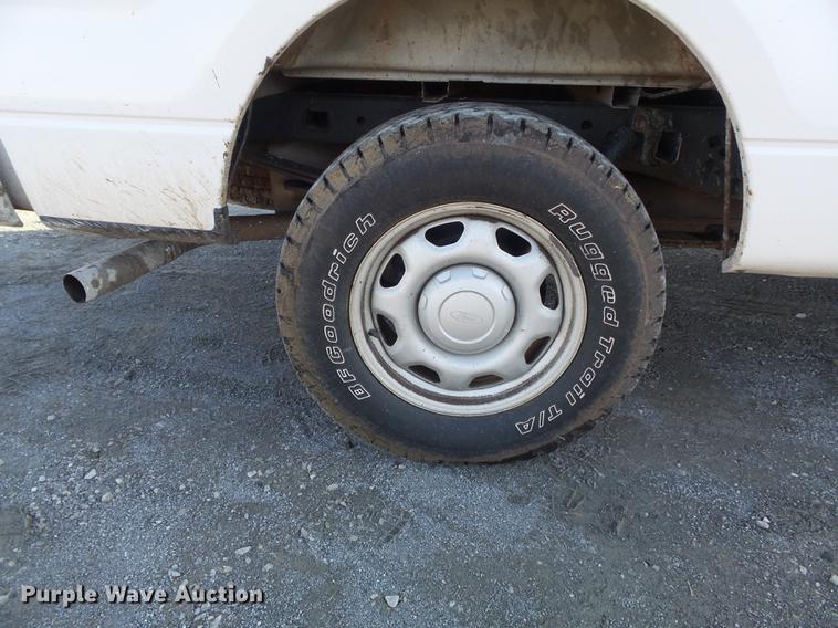 image for item DB6325 2010 Ford F150 XL SuperCab pickup truck