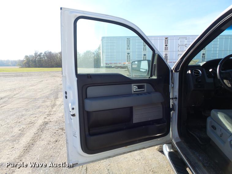 image for item DB6326 2011 Ford F150 XLT SuperCab pickup truck