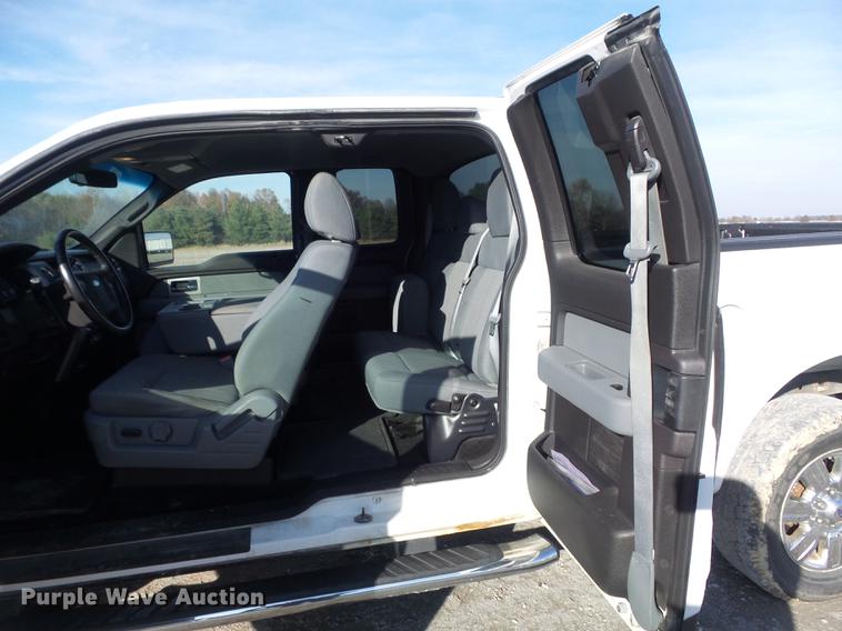 image for item DB6326 2011 Ford F150 XLT SuperCab pickup truck