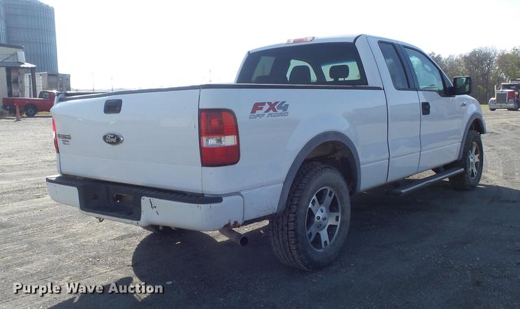 image for item DB6327 2006 Ford F150 FX4 SuperCab pickup truck