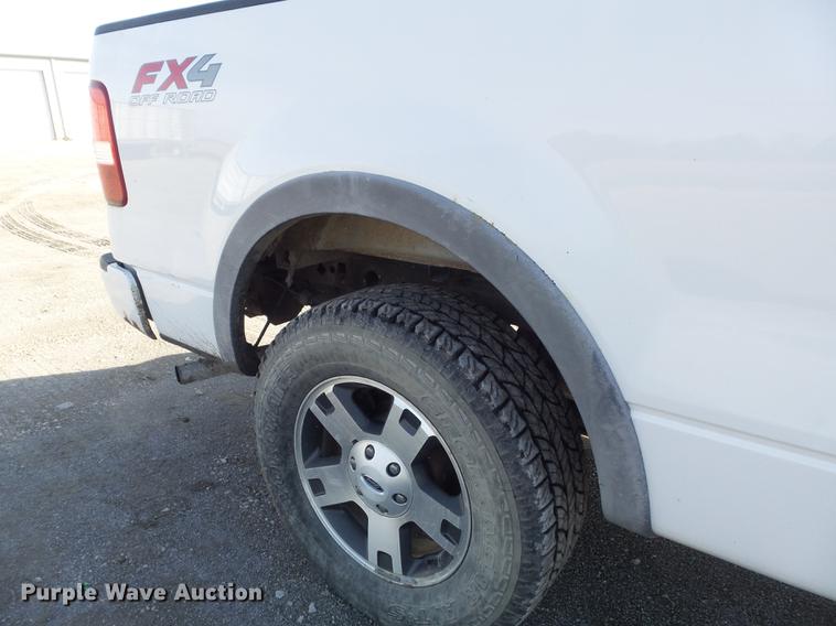 image for item DB6327 2006 Ford F150 FX4 SuperCab pickup truck