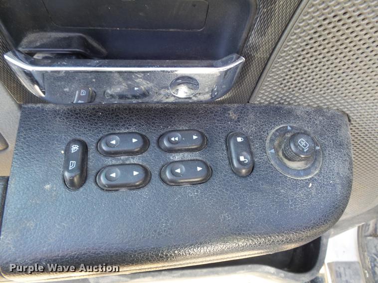 image for item DB6327 2006 Ford F150 FX4 SuperCab pickup truck