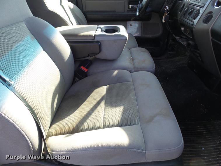 image for item DB6327 2006 Ford F150 FX4 SuperCab pickup truck