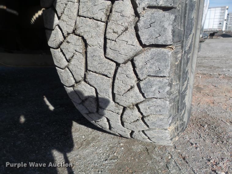 image for item DB6327 2006 Ford F150 FX4 SuperCab pickup truck