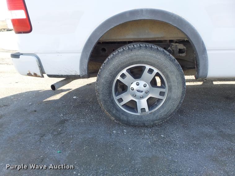 image for item DB6327 2006 Ford F150 FX4 SuperCab pickup truck