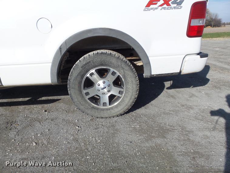 image for item DB6327 2006 Ford F150 FX4 SuperCab pickup truck