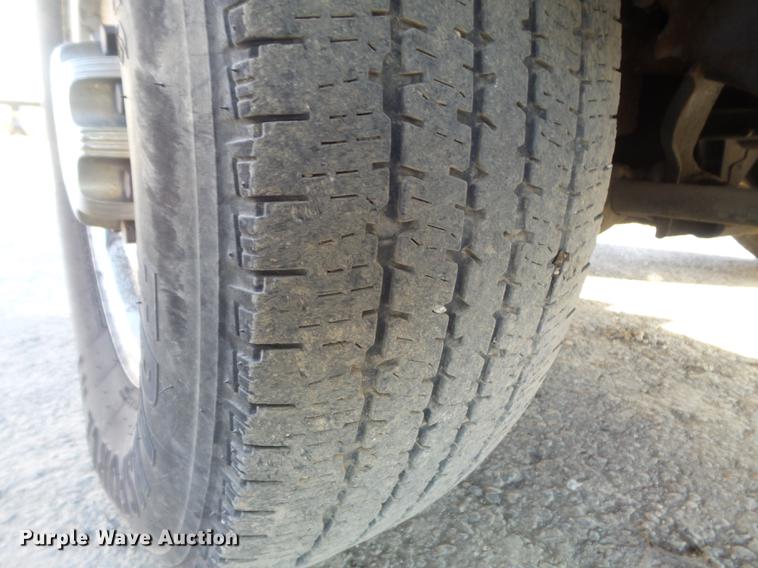 image for item DB6329 2003 Chevrolet Silverado 2500HD Crew Cab pickup truck